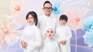 Nazar Shandy Permatasari Punya Anak Laki-laki, Bakal Keluarkan Rp1 Miliar Untuk Umrohkan Orang-orang Ini!