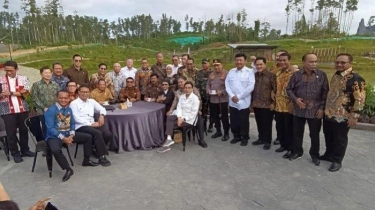 Foto Bersama di IKN, Airlangga: Kursinya Kapolri saja Diambil Bahlil