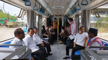 Jokowi Jajal Kereta Otonom Di IKN, Pastikan Bisa Angkut Tamu HUT Kemerdekaan