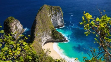 Pesonanya Tak Pernah Redup, Kenapa Bali Jadi Favorit Wisatawan?