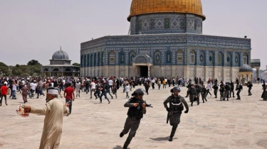 'Pelanggaran Hukum Internasional', PBB dan Negara-negara Islam Kecam Aksi Menteri Israel Doa di Al-Aqsa