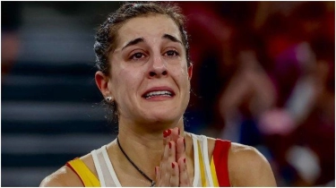 Cedera di Olimpiade 2024 Momen Penghancur Jiwa, Carolina Marin Singgung Pensiun