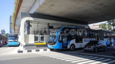 Pengguna Transjakarta Naik 48,8 Persen di 2023, Pendapatan Tiket Tembus Rp521 M