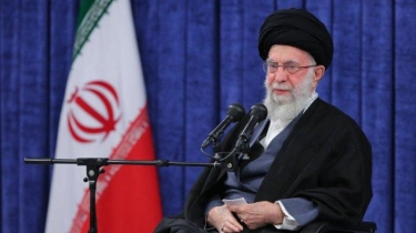 Pemimpin Iran Ayatollah Khamenei Bicara Perang Psikologis dengan Barat