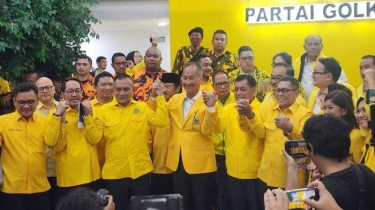 Jokowi Disebut Punya Peran dalam Pengunduran Diri Airlangga, Kader Golkar: Tudingan Tak Beralasan