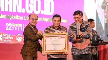 Raih Anugerah JDIHN Awards Terbaik III 2024, Kemnaker Terus Berikan Inovasi dalam Pelayanan