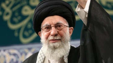 Pemimpin Tertinggi Iran Ali Khamenei Serukan Regulasi Dunia Maya, Singgung Penangkapan Bos Telegram