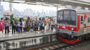 YLKI soal Rencana Tarif KRL Sesuai NIK: Semua Berhak Dapat Subsidi, Tak Kenal Kaya-Miskin