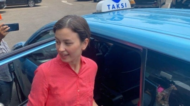 Setelah Mobilnya Diduga Digelapkan Edward Akbar, Kimberly Ryder Kini Dapat Mobil Baru dari Jhon LBF