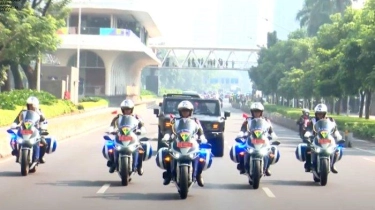 Polisi Amankan Prosesi Kirab Pengembalian Bendera Pusaka dan Naskah Proklamasi ke Monas