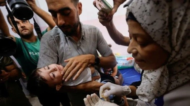 Kampanye Vaksinasi Polio Dimulai di Gaza, Bayi-bayi di RS Nasser Terima Vaksin Awal