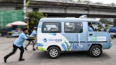 Jangan Salah! Ini Bedanya JakLingko dan Mikrotrans?