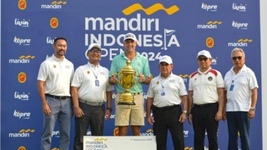 Pegolf Inggris Steve Lewton Menjuarai Mandiri Indonesia Open 2024