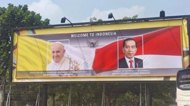 Penampakan Ucapan Selamat Datang Presiden Jokowi untuk Paus Fransiskus di Bandara Soekarno Hatta