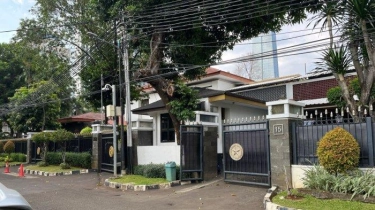 Geliat Komplek Rumah Dinas Menteri Sebulan Jelang Jokowi Lengser: Baru 2 Orang Mulai Angkut Barang 