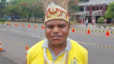 Perjuangan Pace Papua Terbang dari Sorong Ikut Misa Paus Fransiskus, Berharap Bisa Jabat Tangan