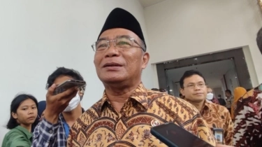 Jokowi Tunjuk Muhadjir Effendy Jadi Plt Mensos Gantikan Risma