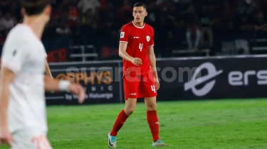 Tegang! Momen Detik-detik Jay Idzes Ngamuk ke Rizky Ridho di Laga Timnas Indonesia vs Arab Saudi karena Asal...