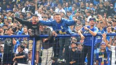 Ekonomi Kreatif Suporter: Berawal Awayday, Bobotoh Ini Raup Cuan di Bisnis Merchandise