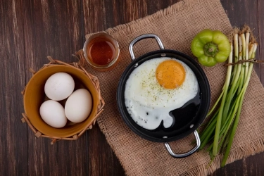 Penelitian Ungkap Manfaat Kesehatan Konsumsi Telur Setiap Hari, Salah Satunya Cegah Katarak