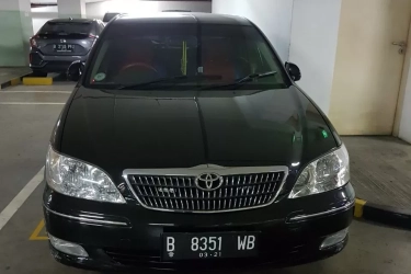 Penampakan Mobil Sedan Berkelir Hitam Milik Harun Masiku di Kawasan Thamrin Jakarta