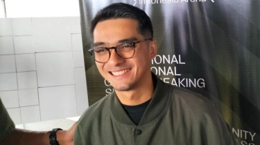 Gaya Parenting Ricky Harun, Jadikan Agama Pondasi Pendidikan Anak