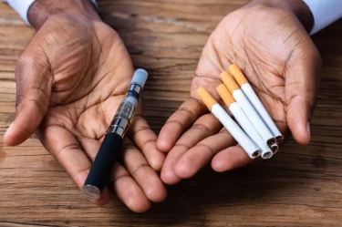 Masyarakat Sipil Minta Kemenkes Stop Pembahasan RPMK tentang Produk Tembakau dan Rokok Elektrik