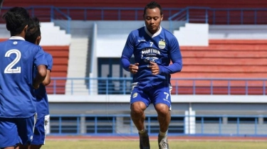 Kisah Atep, Kapten Persib yang Menikahi Suporter Persija