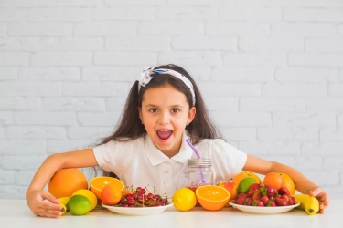 Beragam Buah dan Sayur Sehat untuk Anak: Manfaatnya dan Cara Mengajarkan Rasa Suka pada Makanan Bergizi