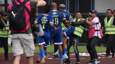 Gaji Steward Stadion dan Tugasnya, Berkaca Rusuh Pasca Laga Persib vs Persija, Apakah Setimpal?