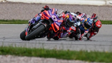 Starting Grid MotoGP Mandalika 2024: Tantangan Jorge Martin Juara dari Pole Position