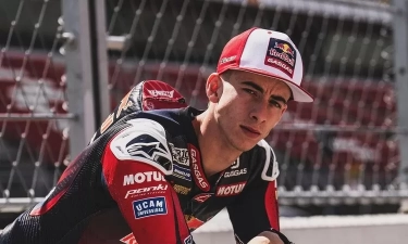 Nyaris Kehilangan Podium, Pedro Acosta Sukses Mencapai Finish di Posisi Kedua di Tahun Pertamanya Mengikuti MotoGP