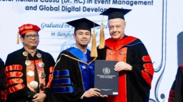 Skandal Gelar Honoris Causa Raffi Ahmad: Kampus Palsu, Jurnal Isinya Surat Yasin!