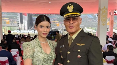 Dampingi Deddy Corbuzier di Acara HUT TNI, Penampilan Sabrina Chairunnisa Curi Atensi Netizen