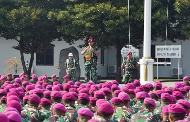 Bangganya Komandan Korps Marinir atas Penampilan Prajurit Petarung Baret Ungu di HUT ke-79 TNI