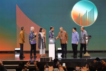 Hadir di BNI Investor Daily Summit 2024, Jokowi: Jaga Optimisme Hadapi Perlambatan Ekonomi Global