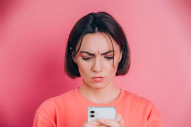 Kecanduan Ponsel dan Internet? Atasi Masalah Pengendalian Diri dan Temukan Langkah Efektif Perubahan