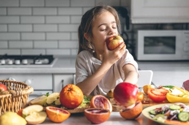 Kapan Waktu Terbaik untuk Mengonsumsi Buah? Perhatikan Waktunya untuk Dapatkan Manfaat Secara Maksimal