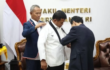 Sebelum Jalani Fit And Proper Test Hari Ini, Calon Kepala BIN, Herindra Dapat Dan Kehormatan Sabuk Hitam dari Taekwondo Indonesia