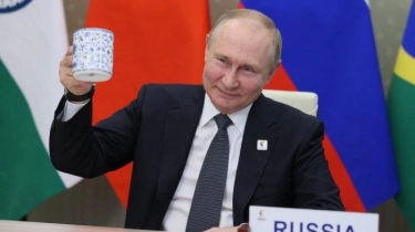 Putin Ajak Anggota BRICS Tinggalkan Dollar dan Buat Sistem Mata Uang Sendiri