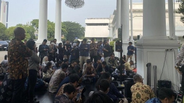 Sidang Kabinet Paripurna Perdana Tak Disiarkan di Youtube Setpres, Awak Media Nobar di Pilar Istana