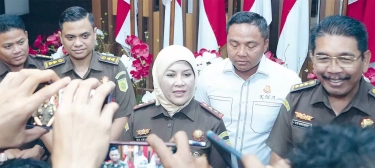 Tunggu Petikan Putusan Perkara, Kejati Jatim Siap Buru Ronald Tannur