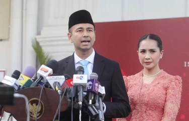 Raffi Ahmad Bagikan Momen Kabinet Merah Putih Nyanyi dan Joget Bersama Para Taruna di Akmil Magelang