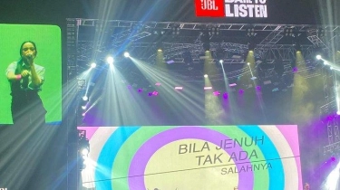 Lyodra Ajak Penonton Nyanyi Hingga Lempar Gombalan di JBL Festival 2024