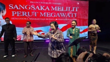 Saat Megawati Soekarnoputri Bernyanyi di Peluncuran Buku Guntur Soekarnoputra, Ada Yuni Shara