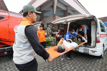 Tingkatkan Kesiapsiagaan Warga, Banyuwangi Rutin Gelar Simulasi Evakuasi Bencana