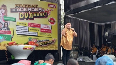 Dihadiri Ribuan Pengunjung, Ini Serunya Panggung Menduaduak Duaebak Bareng Nassar Oppa!