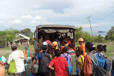 Aktivitas Vulkanik Gunung Lewotobi Laki-Laki di NTT Masih Tinggi, Jumlah Pengungsi Sudah Lebih dari 8.000 Orang dan Terus Bertambah