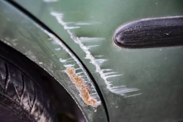Rawat Bodi Mobilmu Biar Tetap Bagus, Catat Tips Jitu Menghindari Jamur dan Karat di Mobil Saat Musim Hujan