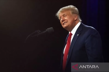 Trump Minta Putin Cegah Eskalasi Konflik di Ukraina